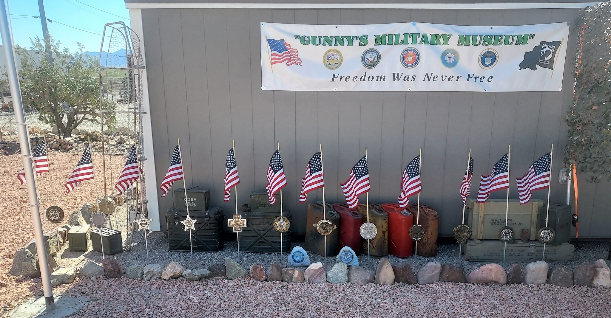 Gunny's Military Museum Logo